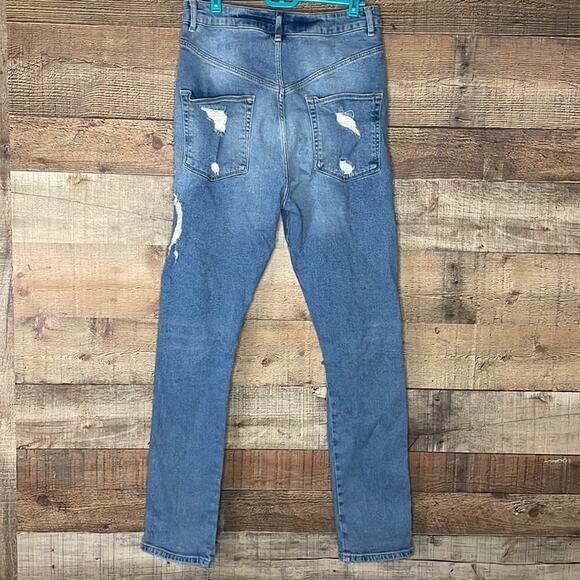 ASOS Design Ultra High Waist Destroyed Blue Jeans Size 28 - Picture 5 of 10